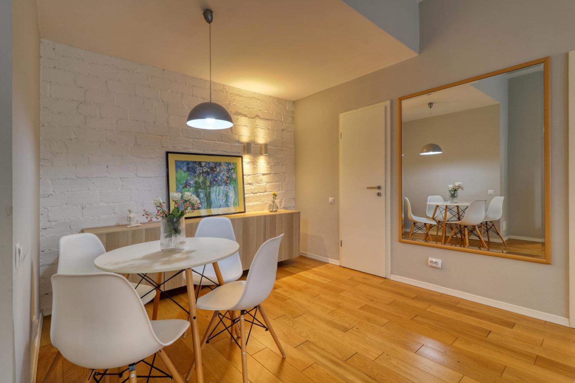 Urban Chic Apartment บูคาเรสต์ ภายนอก รูปภาพ